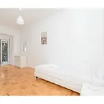 Houze Large 4 Bedroom Apartment Near Lisbon Zoo Apartamento *